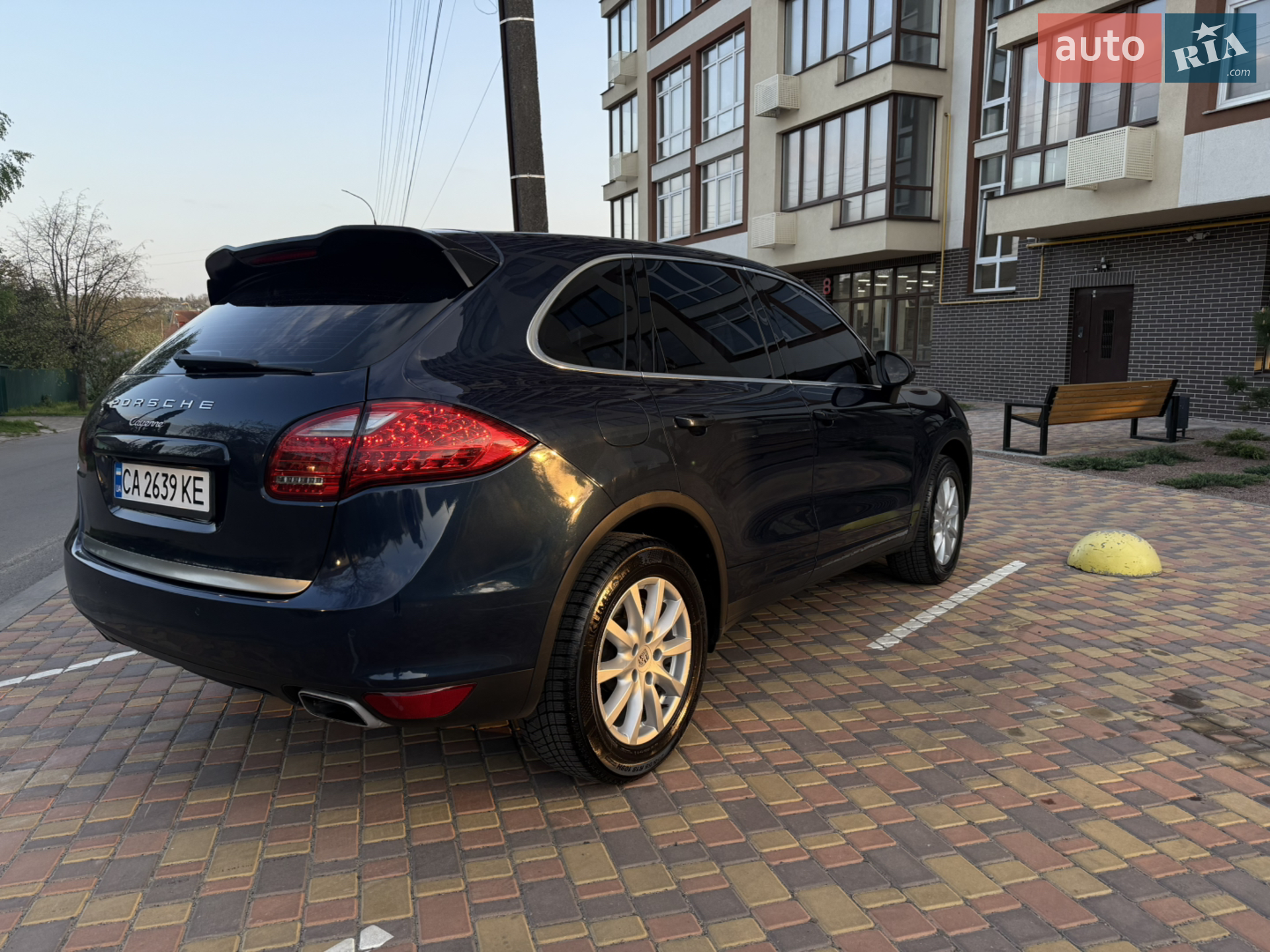 2011 Porsche Cayenne - мініатюра 8