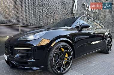Позашляховик / Кросовер Porsche Cayenne 2018 в 