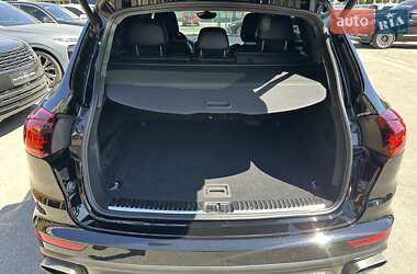 Позашляховик / Кросовер Porsche Cayenne 2015 в 