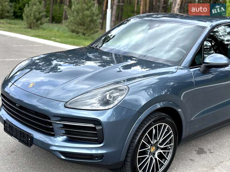 Внедорожник / Кроссовер Porsche Cayenne 2018 в Киеве