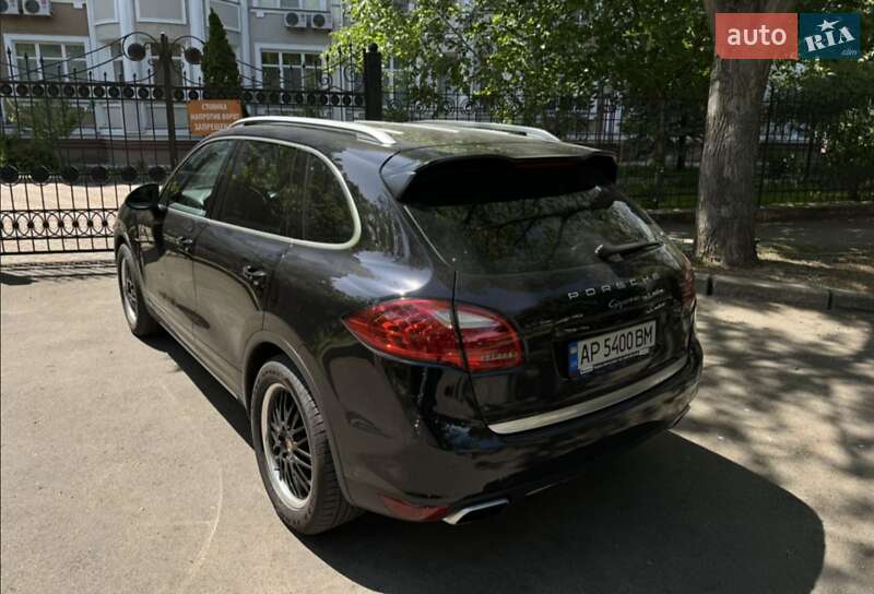 Позашляховик / Кросовер Porsche Cayenne 2010 в Одесі