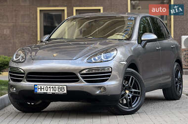 Внедорожник / Кроссовер Porsche Cayenne 2013 в Одессе