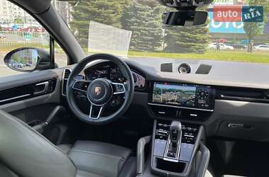 Позашляховик / Кросовер Porsche Cayenne 2019 в 