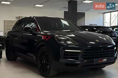 Позашляховик / Кросовер Porsche Cayenne 2019 в 