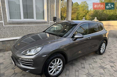 Внедорожник / Кроссовер Porsche Cayenne 2010 в 