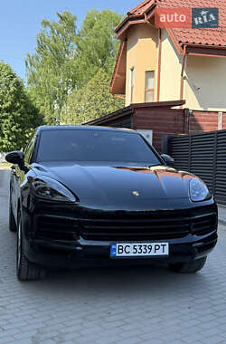 Позашляховик / Кросовер Porsche Cayenne 2019 в 