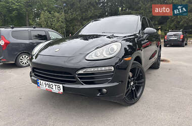 Внедорожник / Кроссовер Porsche Cayenne 2010 в 