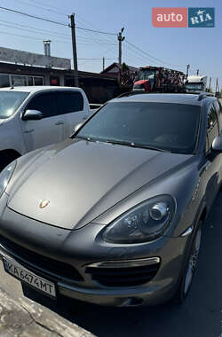 Позашляховик / Кросовер Porsche Cayenne 2013 в Ніжині