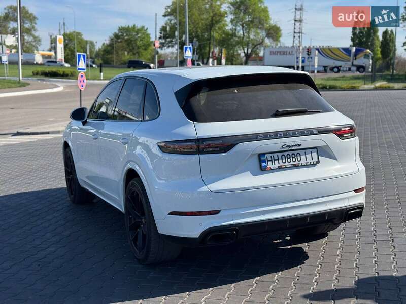 Внедорожник / Кроссовер Porsche Cayenne 2020 в Одессе