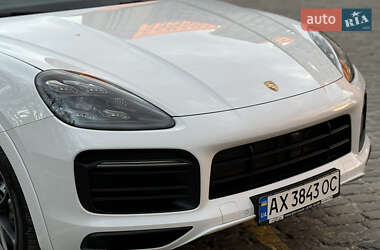 Внедорожник / Кроссовер Porsche Cayenne 2019 в 