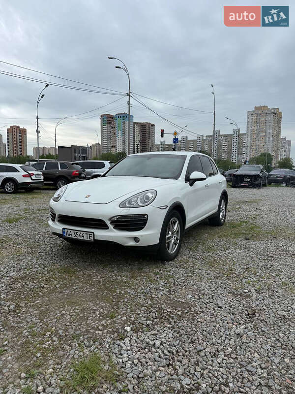 Porsche Cayenne 2012