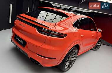 Внедорожник / Кроссовер Porsche Cayenne 2019 в 