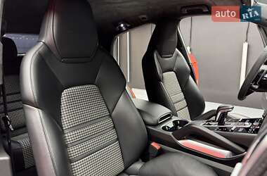Внедорожник / Кроссовер Porsche Cayenne 2019 в 