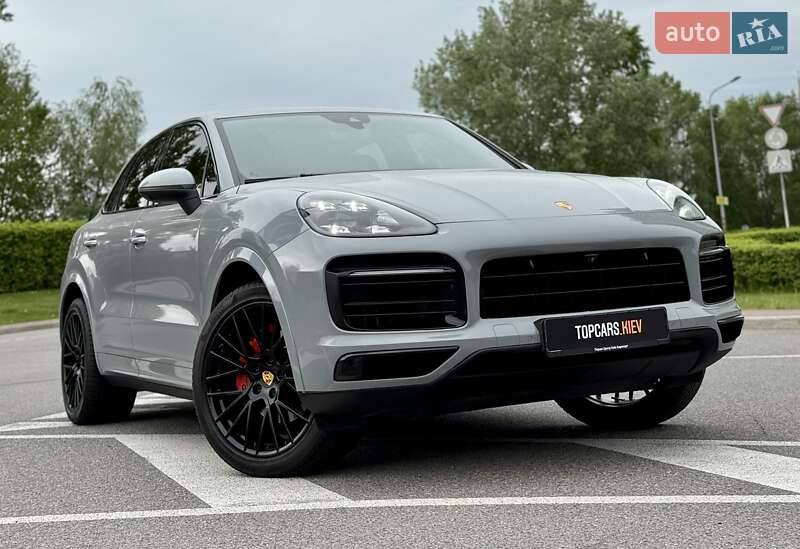 Внедорожник / Кроссовер Porsche Cayenne 2018 в Киеве