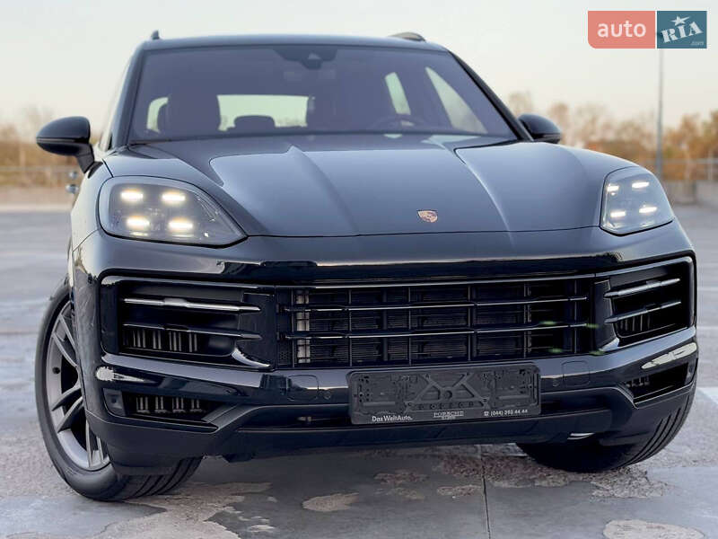 Внедорожник / Кроссовер Porsche Cayenne 2023 в Киеве