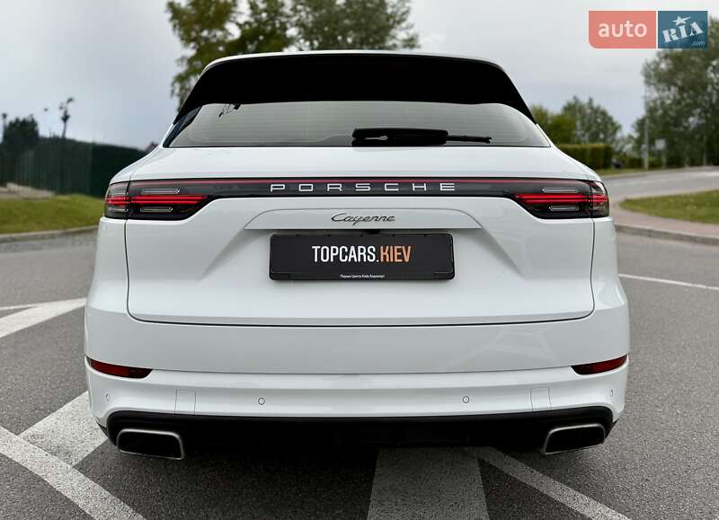 Позашляховик / Кросовер Porsche Cayenne 2020 в Києві