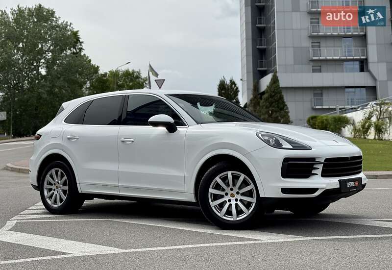 Позашляховик / Кросовер Porsche Cayenne 2020 в Києві