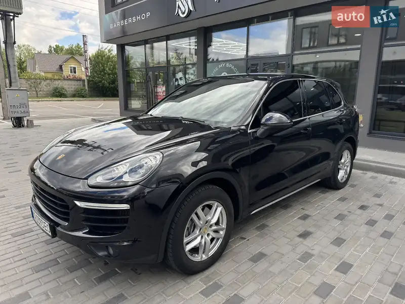 Porsche Cayenne 2016