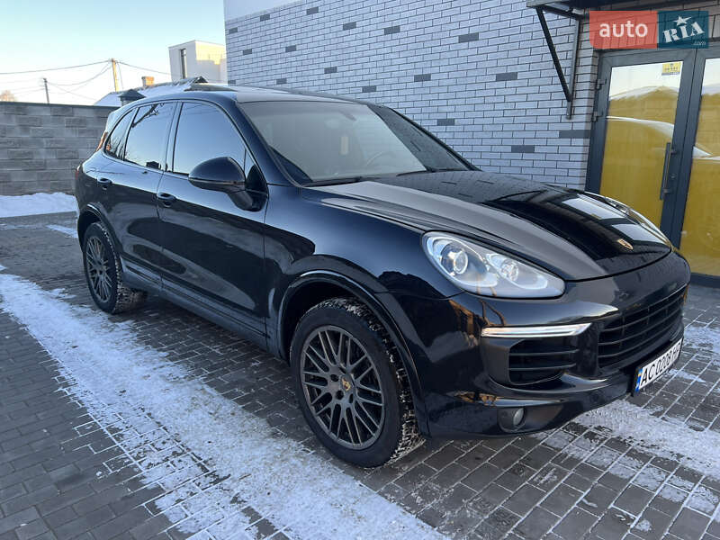 Внедорожник / Кроссовер Porsche Cayenne 2016 в Луцке фото 2 Внедорожник / Кроссовер Porsche Cayenne 2016 в Луцке