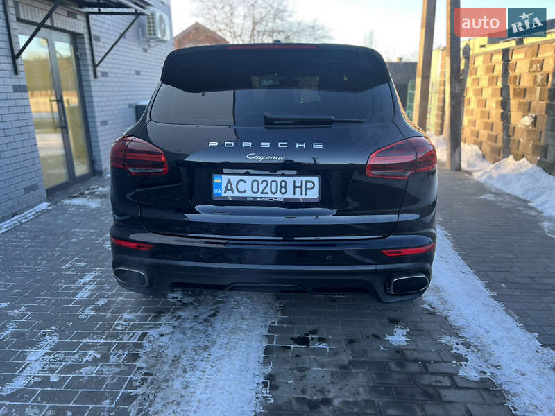 Внедорожник / Кроссовер Porsche Cayenne 2016 в Луцке фото 4 Внедорожник / Кроссовер Porsche Cayenne 2016 в Луцке