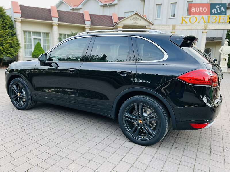 Позашляховик / Кросовер Porsche Cayenne 2010 в Хмельницькому