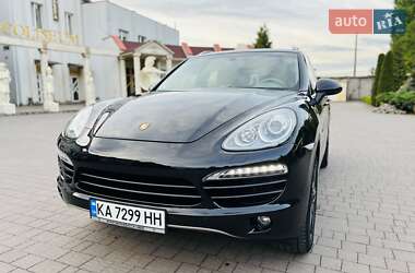 Внедорожник / Кроссовер Porsche Cayenne 2010 в 