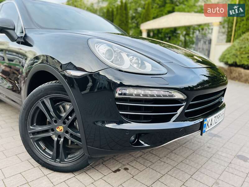Позашляховик / Кросовер Porsche Cayenne 2010 в Хмельницькому