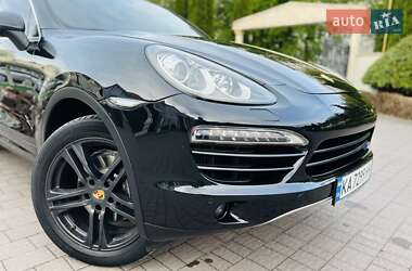 Внедорожник / Кроссовер Porsche Cayenne 2010 в 