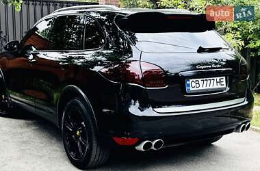 Позашляховик / Кросовер Porsche Cayenne 2010 в 