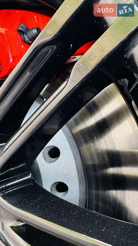 Внедорожник / Кроссовер Porsche Cayenne 2010 в Киеве