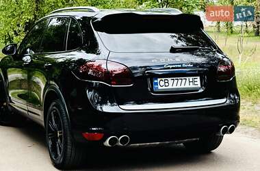 Позашляховик / Кросовер Porsche Cayenne 2010 в 