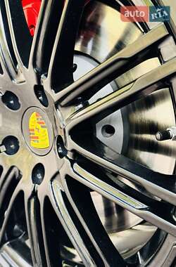 Позашляховик / Кросовер Porsche Cayenne 2010 в 