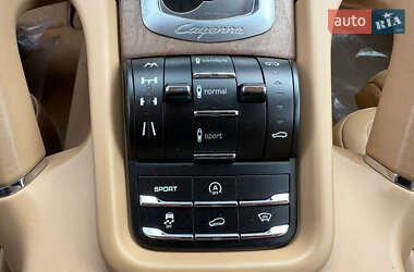 Позашляховик / Кросовер Porsche Cayenne 2010 в 
