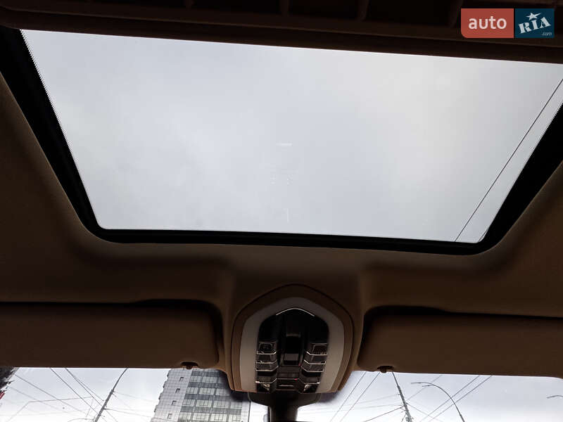 Внедорожник / Кроссовер Porsche Cayenne 2010 в Днепре