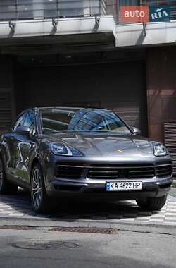 Внедорожник / Кроссовер Porsche Cayenne 2020 в 