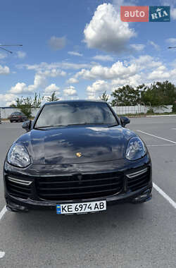 Внедорожник / Кроссовер Porsche Cayenne 2016 в Днепре
