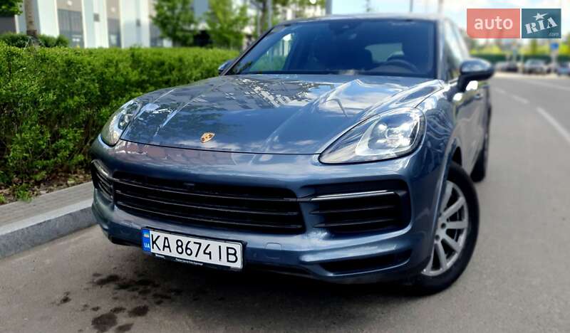 Внедорожник / Кроссовер Porsche Cayenne 2019 в Киеве