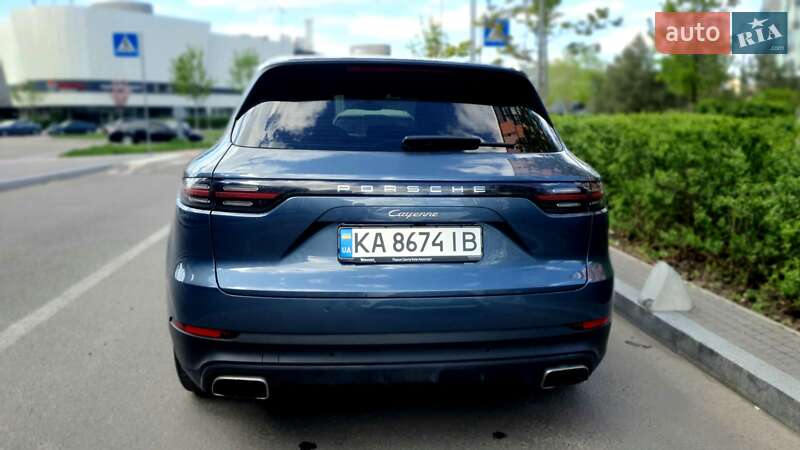 Внедорожник / Кроссовер Porsche Cayenne 2019 в Киеве