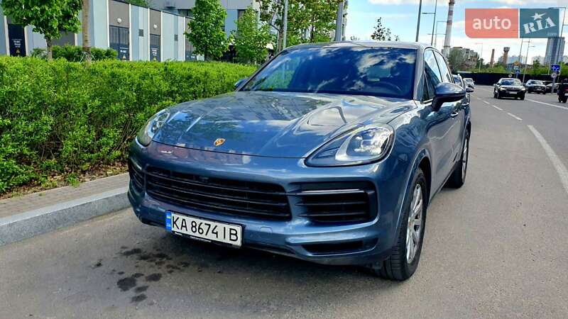 Внедорожник / Кроссовер Porsche Cayenne 2019 в Киеве
