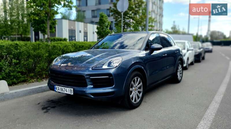 Внедорожник / Кроссовер Porsche Cayenne 2019 в Киеве