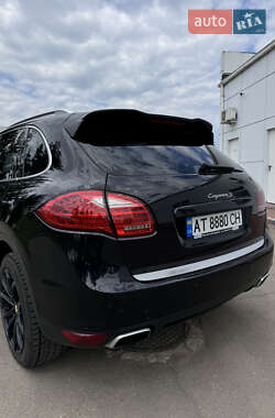 Внедорожник / Кроссовер Porsche Cayenne 2010 в 
