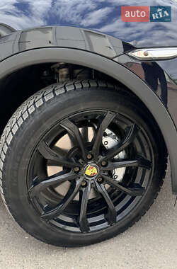 Внедорожник / Кроссовер Porsche Cayenne 2010 в 
