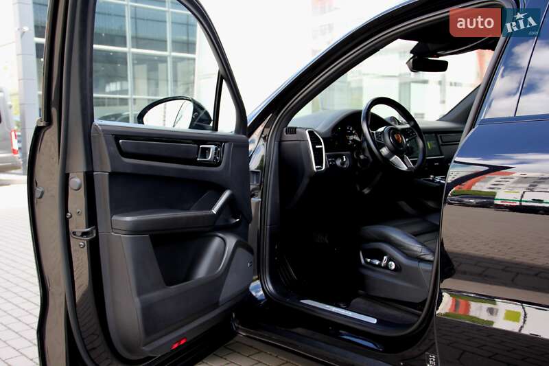 Внедорожник / Кроссовер Porsche Cayenne 2020 в Хмельницком фото 17 Внедорожник / Кроссовер Porsche Cayenne 2020 в Хмельницком