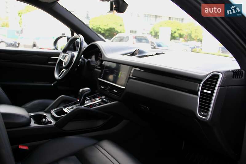 Внедорожник / Кроссовер Porsche Cayenne 2020 в Хмельницком фото 143 Внедорожник / Кроссовер Porsche Cayenne 2020 в Хмельницком