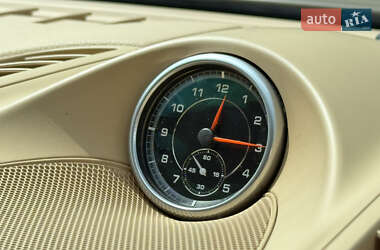 Внедорожник / Кроссовер Porsche Cayenne 2013 в 