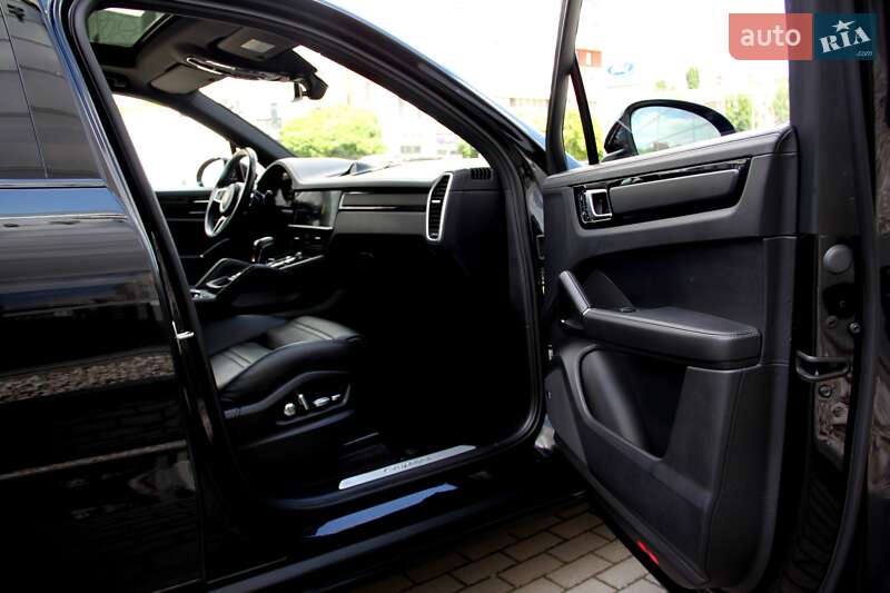 Внедорожник / Кроссовер Porsche Cayenne 2020 в Хмельницком фото 47 Внедорожник / Кроссовер Porsche Cayenne 2020 в Хмельницком