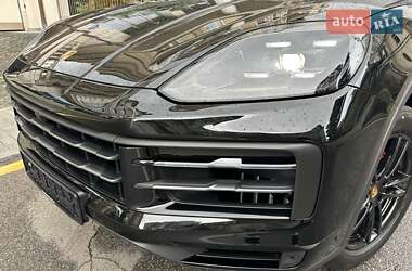Внедорожник / Кроссовер Porsche Cayenne 2025 в 