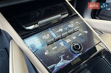 Внедорожник / Кроссовер Porsche Cayenne 2025 в 