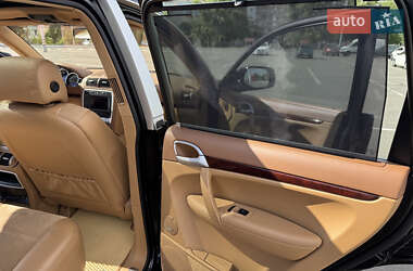 Позашляховик / Кросовер Porsche Cayenne 2007 в 