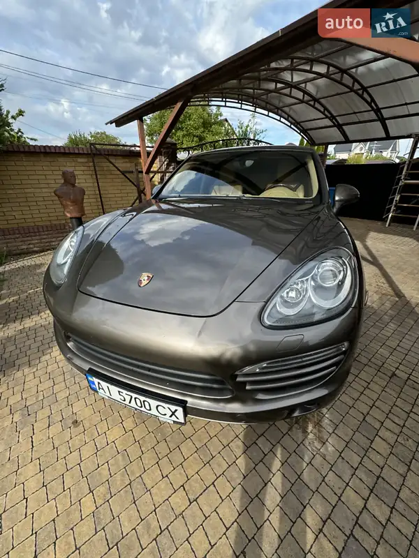 Porsche Cayenne 2012